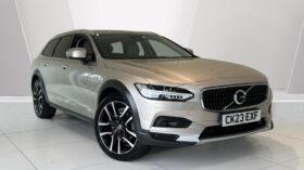 Used Volvo V90 Cross Country Ultimate, B5 AWD mild hybrid, Petrol