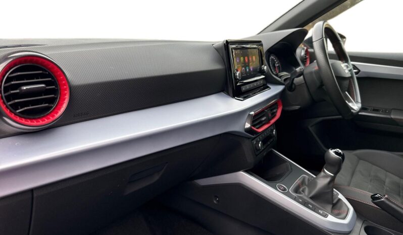 Used SEAT Arona 1.0 TSI 110 FR Edition 5dr full