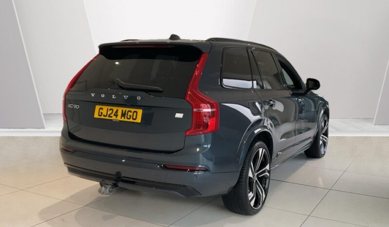 Used Volvo XC90 Recharge Ultimate, T8 AWD Plug-in hybrid, Electric/Petrol, Dark, 7 Seats full
