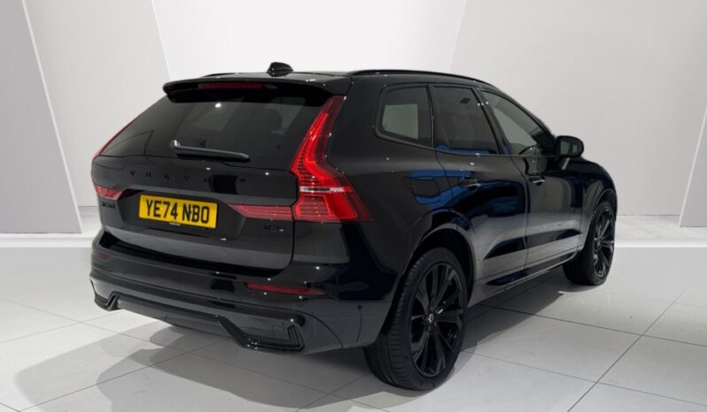 Used Volvo XC60 Black Edition Plus, B5 AWD Mild hybrid, Petrol full