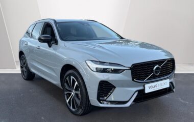 Used Volvo XC60 Ultra, B5 AWD Mild hybrid, Petrol, Dark