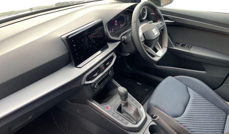 Used SEAT Arona 1.0 TSI 115 FR Black Edition 5dr DSG full