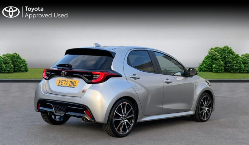 Used Toyota Yaris 1.5 VVT-h GR SPORT E-CVT Euro 6 (s/s) 5dr full