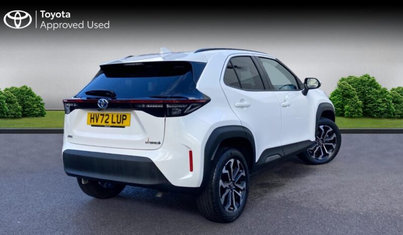 Used Toyota Yaris Cross 1.5 VVT-h Design E-CVT Euro 6 (s/s) 5dr full