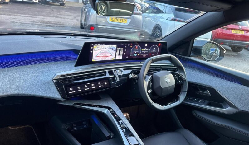 Used Peugeot 3008 73kWh GT Auto 5dr full