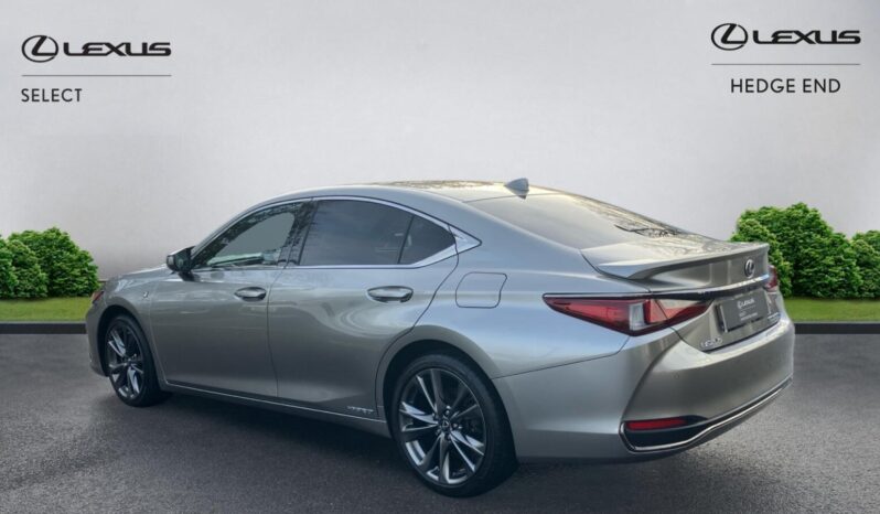Used Lexus ES 2.5 300h F Sport Saloon 4dr Petrol Hybrid E-CVT Euro 6 (s/s) (218 ps) full