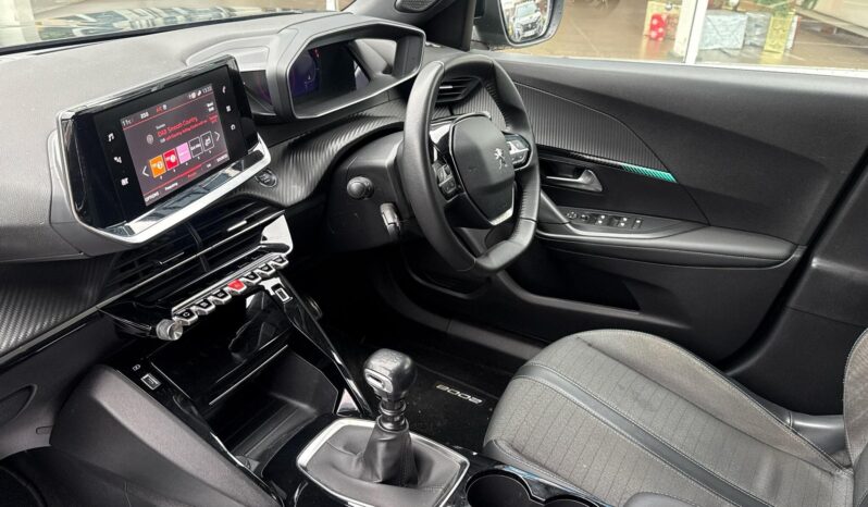 Used Peugeot 2008 1.2 PureTech Allure Premium + Euro 6 (s/s) 5dr full