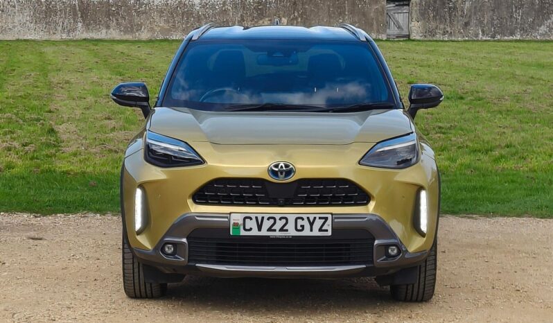 Used Toyota Yaris Cross 1.5 VVT-h Premiere Edition E-CVT AWD Euro 6 (s/s) 5dr full