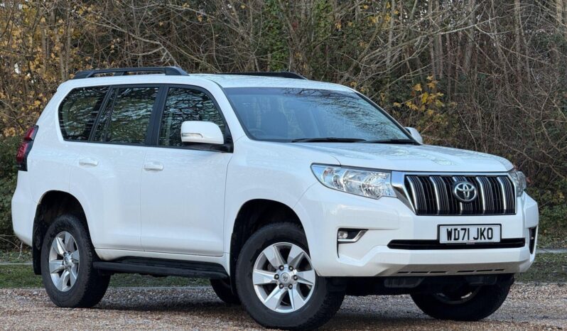 Used Toyota Land Cruiser 2.8D Active (Navi) Panel Van 5dr Diesel Auto 4WD LWB Euro 6 (s/s) (204 ps) full