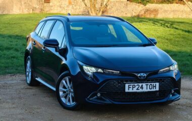 Used Toyota Corolla 1.8 VVT-h Icon Touring Sports CVT Euro 6 (s/s) 5dr