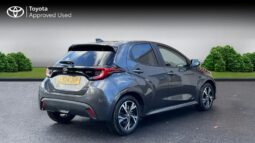 Used Toyota Yaris 1.5 VVT-h Design E-CVT Euro 6 (s/s) 5dr full