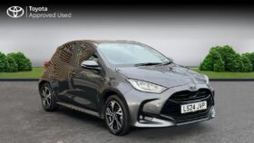 Used Toyota Yaris 1.5 VVT-h Design E-CVT Euro 6 (s/s) 5dr