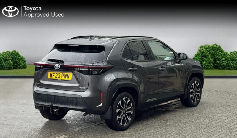 Used Toyota Yaris Cross 1.5 VVT-h Design E-CVT Euro 6 (s/s) 5dr full