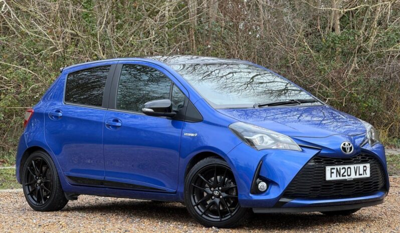 Used Toyota Yaris 1.5 VVT-h GR SPORT Hatchback 5dr Petrol Hybrid E-CVT Euro 6 (s/s) (100 ps) full