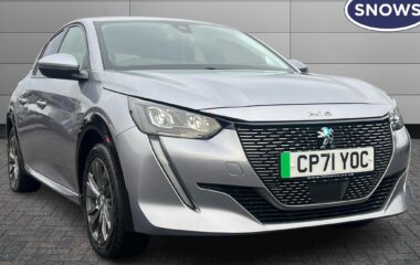 Used Peugeot 208 50kWh Allure Premium Auto 5dr
