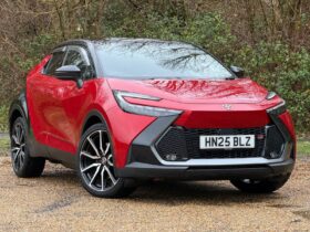 Used Toyota CHR 2.0 VVT 13.6kWh GR SPORT SUV 5dr Petrol Plug-in Hybrid CVT Euro 6 (s/s) (223 ps)