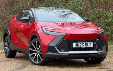 Used Toyota CHR 2.0 VVT 13.6kWh GR SPORT SUV 5dr Petrol Plug-in Hybrid CVT Euro 6 (s/s) (223 ps)