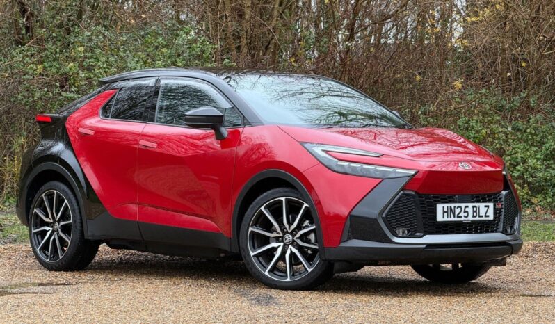 Used Toyota CHR 2.0 VVT 13.6kWh GR SPORT SUV 5dr Petrol Plug-in Hybrid CVT Euro 6 (s/s) (223 ps) full