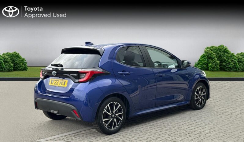 Used Toyota Yaris 1.5 VVT-h Design E-CVT Euro 6 (s/s) 5dr full