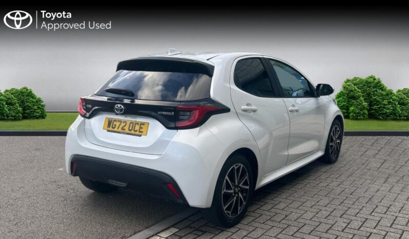 Used Toyota Yaris 1.5 VVT-h Design E-CVT Euro 6 (s/s) 5dr full