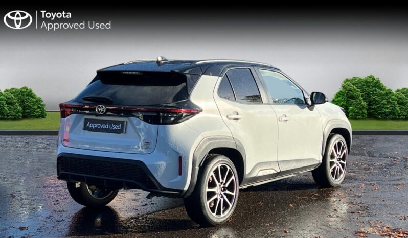 Used Toyota Yaris Cross 1.5 VVT-h GR SPORT E-CVT Euro 6 (s/s) 5dr full