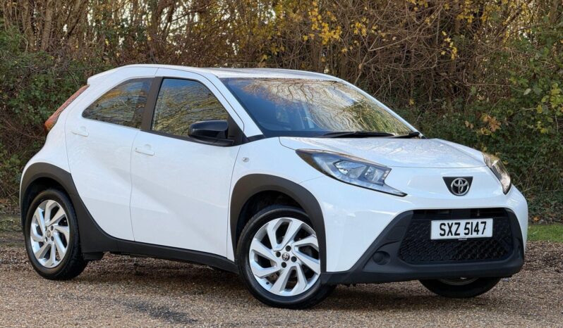 Used Toyota Aygo X 1.0 VVT-i Pure Hatchback 5dr Petrol Manual Euro 6 (s/s) (72 ps) full