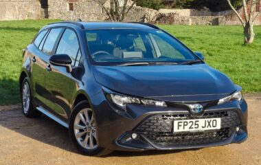 Used Toyota Corolla 1.8 VVT-h Icon Touring Sports CVT Euro 6 (s/s) 5dr
