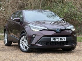Used Toyota CHR 1.8 VVT-h GPF Icon SUV 5dr Petrol Hybrid CVT Euro 6 (s/s) (122 ps)
