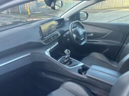 Used Peugeot 5008 1.2 PureTech Allure Premium Euro 6 (s/s) 5dr full