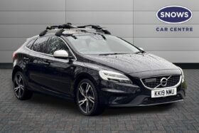 Used Volvo V40 2.0 D3 R-Design Edition Auto Euro 6 (s/s) 5dr