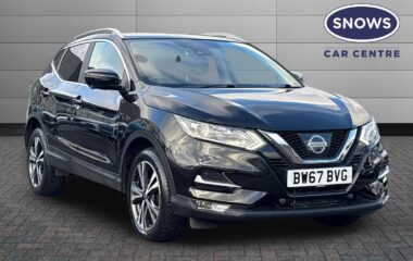 Used Nissan Qashqai 1.2 DIG-T N-Connecta XTRON Euro 6 (s/s) 5dr