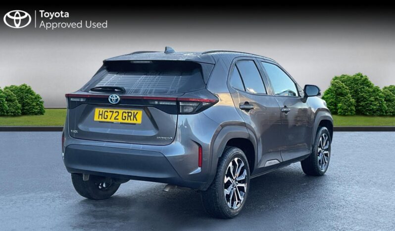 Used Toyota Yaris Cross 1.5 VVT-h Design E-CVT Euro 6 (s/s) 5dr full