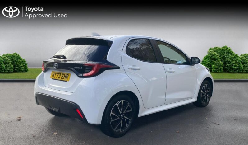 Used Toyota Yaris 1.5 VVT-h Design E-CVT Euro 6 (s/s) 5dr full
