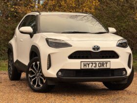 Used Toyota Yaris Cross 1.5 VVT-h Design SUV 5dr Petrol Hybrid E-CVT Euro 6 (s/s) (116 ps)