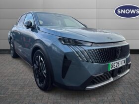 Used Peugeot 3008 73kWh Allure Auto 5dr