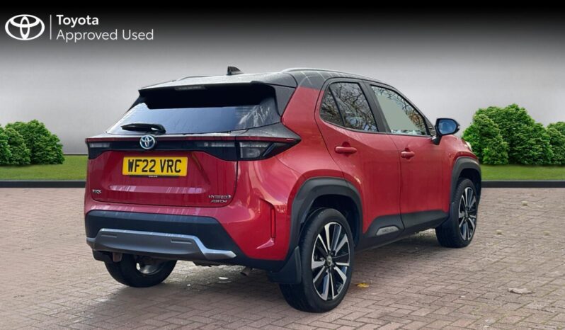 Used Toyota Yaris Cross 1.5 VVT-h Premiere Edition E-CVT AWD Euro 6 (s/s) 5dr full