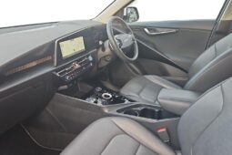 Used Kia Niro 64.8kWh 4 Auto 5dr full
