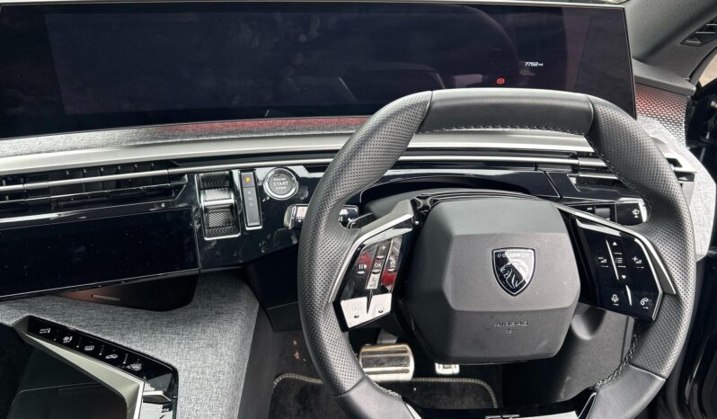 Used Peugeot 3008 73kWh GT Auto 5dr full