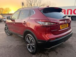 Used Nissan Qashqai 1.3 DIG-T N-Connecta Euro 6 (s/s) 5dr full