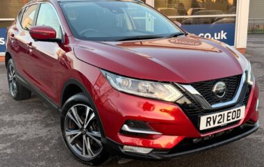 Used Nissan Qashqai 1.3 DIG-T N-Connecta Euro 6 (s/s) 5dr