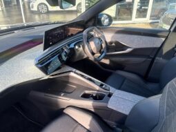 Used Peugeot 3008 73kWh GT Auto 5dr full