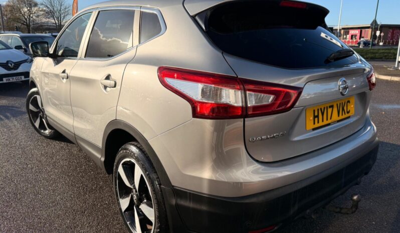Used Nissan Qashqai 1.2 DIG-T N-Connecta XTRON 2WD Euro 6 (s/s) 5dr full