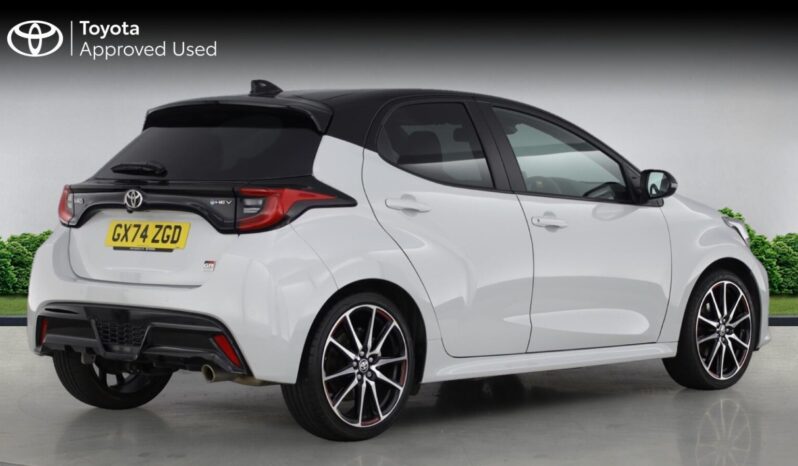 Used Toyota Yaris 1.5 VVT-h GR SPORT Hatchback 5dr Petrol Hybrid E-CVT Euro 6 (s/s) (130 ps) full