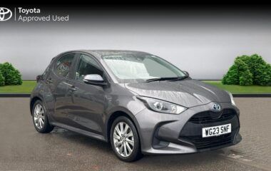 Used Toyota Yaris 1.5 VVT-h Icon E-CVT Euro 6 (s/s) 5dr