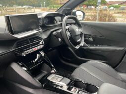 Used Peugeot 208 51kWh GT Auto 5dr (7.4kW Charger) full