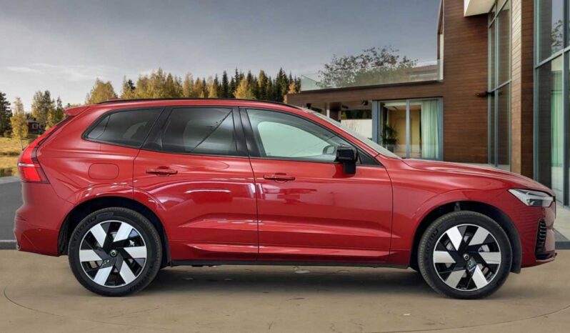 Used Volvo XC60 Ultra, T8 AWD Plug-in hybrid, Electric/Petrol, Dark full