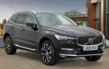 Used Volvo XC60 Ultra, B5 AWD Mild hybrid, Petrol, Bright