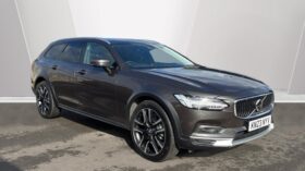 Used Volvo V90 Cross Country Ultimate, B5 AWD mild hybrid, Petrol