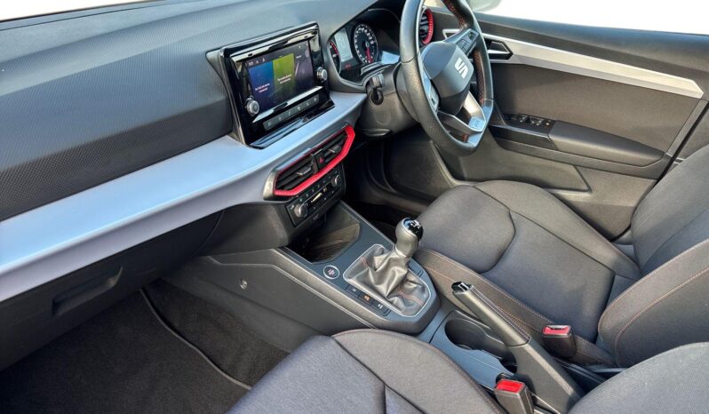 Used SEAT Ibiza 1.0 TSI 110 FR Edition 5dr full