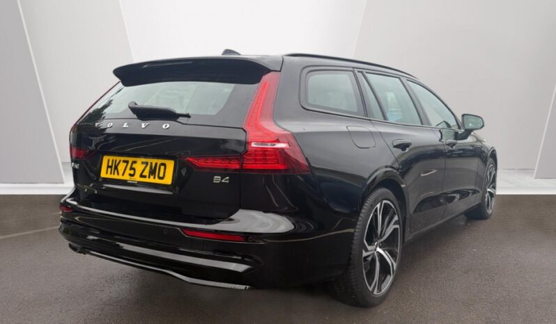 Used Volvo V60 Plus, B4 Mild hybrid, Petrol, Dark full
